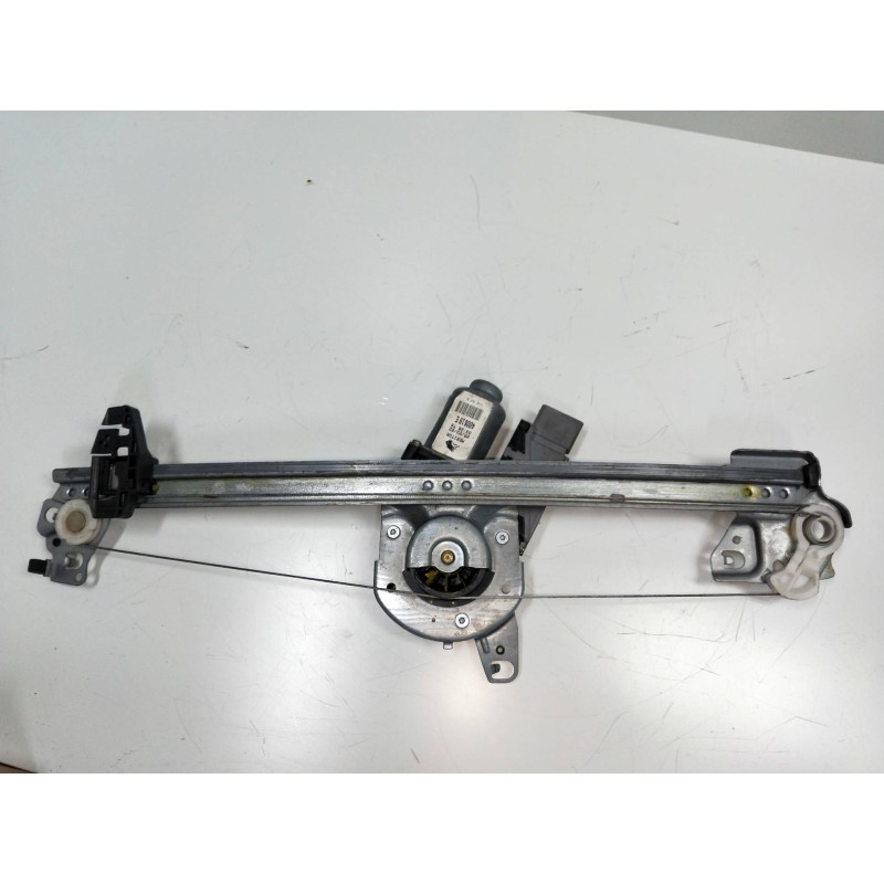 Recambio de elevalunas delantero izquierdo para citroen c3 1.4 sx plus referencia OEM IAM 400619E  5P