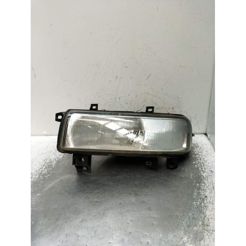 Recambio de faro izquierdo para renault master ii furgoneta (fd) 2.8 dti referencia OEM IAM 38210999R  1998