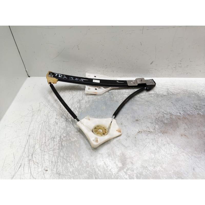 Recambio de elevalunas trasero izquierdo para audi a1 sportback (gba) 30 tfsi referencia OEM IAM 82G339462A  5P