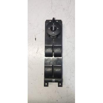 MANDO ELEVALUNAS DELANTERO IZQUIERDO AM5T14A132CA 