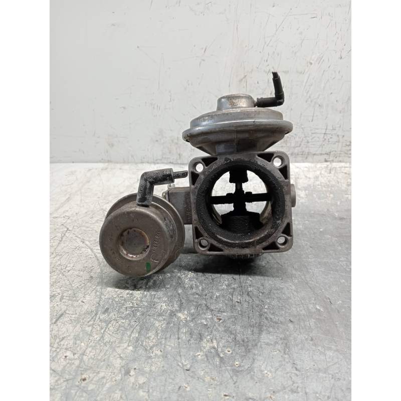 Recambio de valvula egr para chrysler voyager (rg) 2.5 crd lx referencia OEM IAM 49002021F  