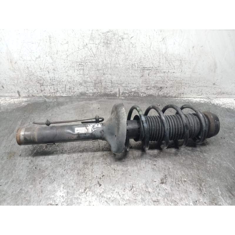 Recambio de amortiguador delantero derecho para volkswagen bora i (1j2) 1.9 tdi referencia OEM IAM   
