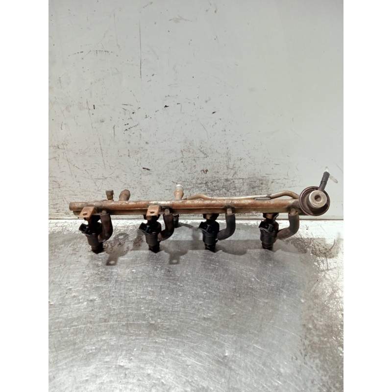 Recambio de rampa inyectora para bmw 3 touring (e46) 318 i referencia OEM IAM 1435910  