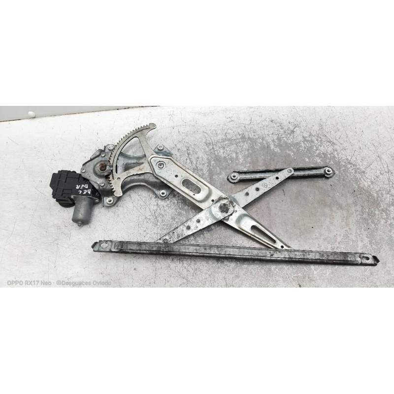 Recambio de elevalunas delantero derecho para toyota prius+ advance referencia OEM IAM 8571062010 5P 2015