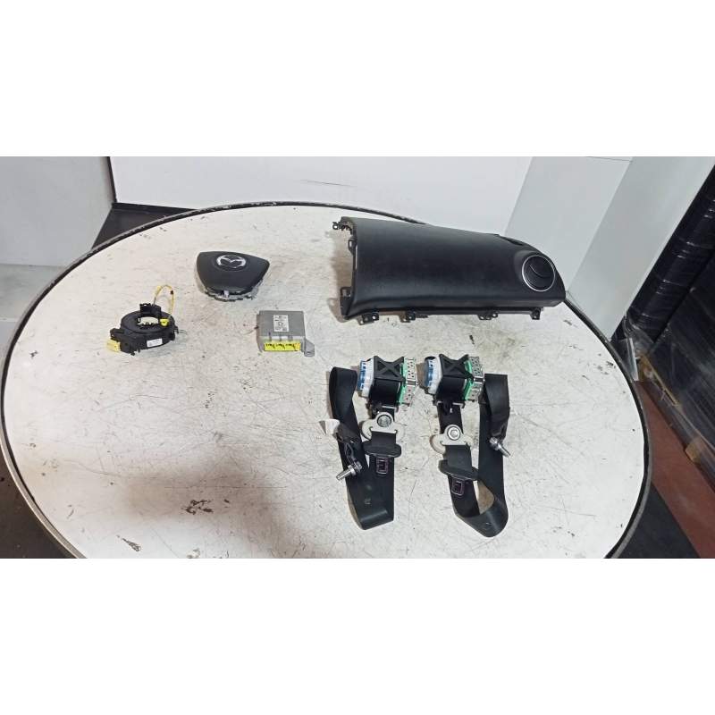 Recambio de kit airbag para mazda 6 kombi (gh) 2.0 crtd 140cv active sw referencia OEM IAM   2007