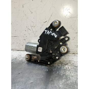 MOTOR LIMPIA TRASERO A1569068200 W000038727 W117/2014