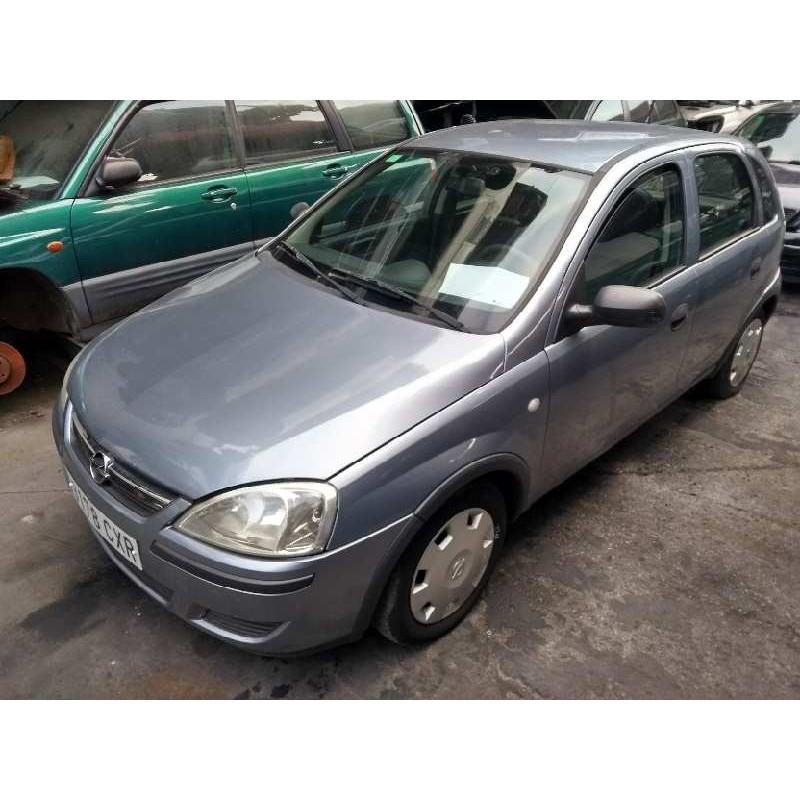 opel corsa c del año 2004