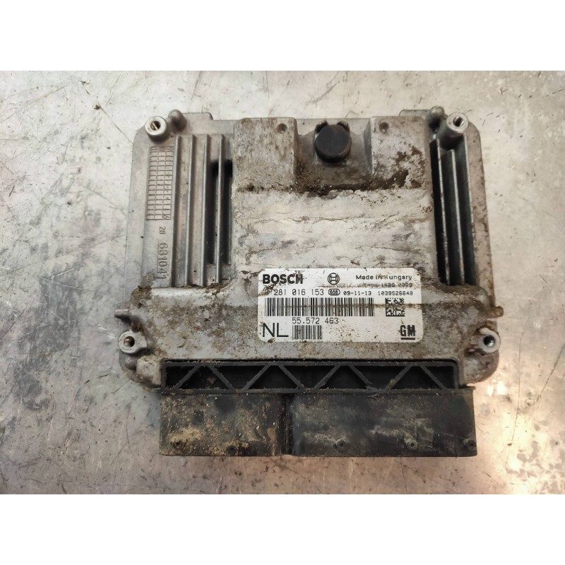 Recambio de centralita motor uce para saab 9-3 sport sedán vector referencia OEM IAM 0281016153 55572463 BOSCH