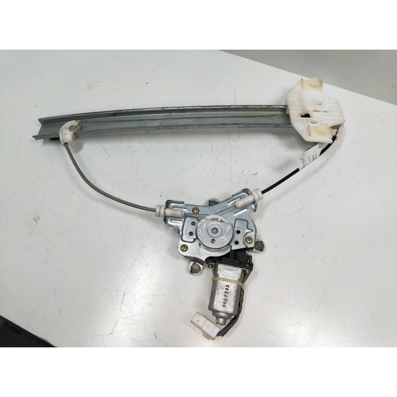 Recambio de elevalunas trasero derecho para hyundai matrix (fc) 1.6 gls referencia OEM IAM 9882017200  5P