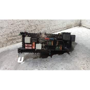 CAJA RELES / FUSIBLES 2129005001 2129015101 2129024301 5DK00962059