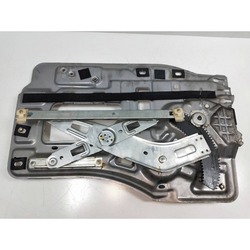 Recambio de elevalunas trasero izquierdo para hyundai santa fe (sm) 2.0 crdi cat referencia OEM IAM 9881026200  5P