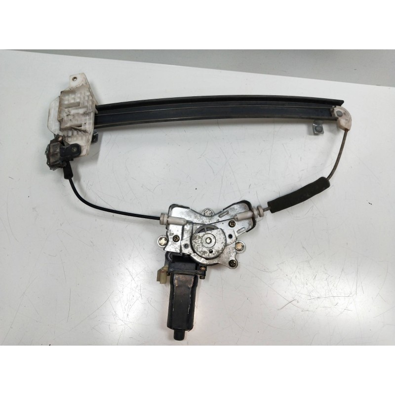 Recambio de elevalunas delantero izquierdo para hyundai sonata (y4) 2.5i v6 gls referencia OEM IAM   4P