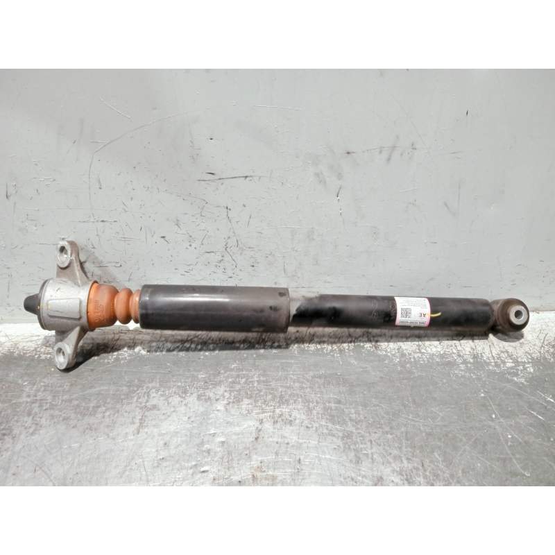 Recambio de amortiguador trasero izquierdo para hyundai ioniq referencia OEM IAM 55300G2400 55310XXX01 