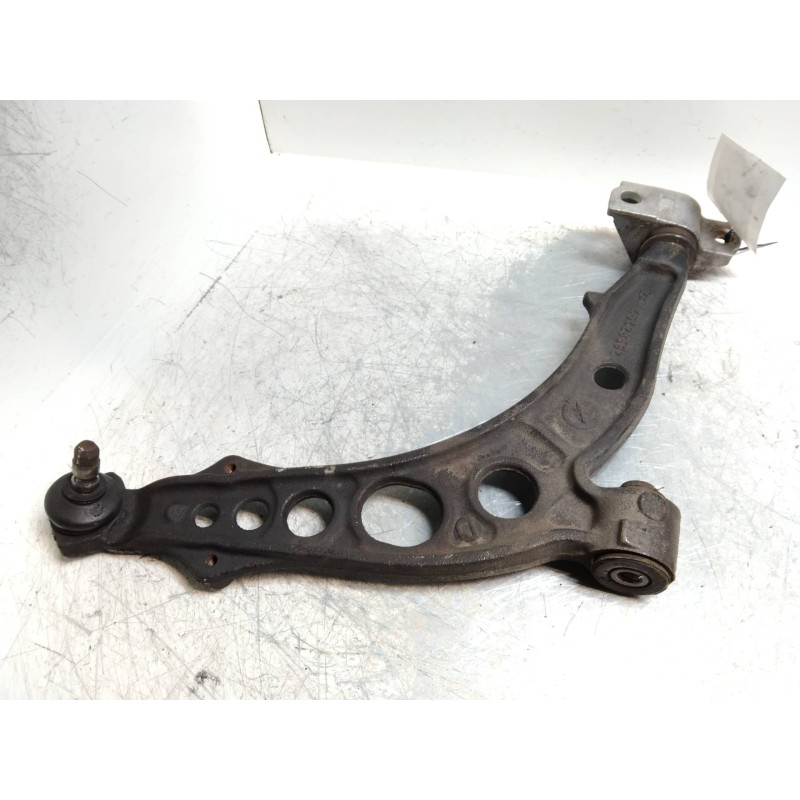 Recambio de brazo suspension inferior delantero derecho para lancia lancia y 1.4 ls referencia OEM IAM   