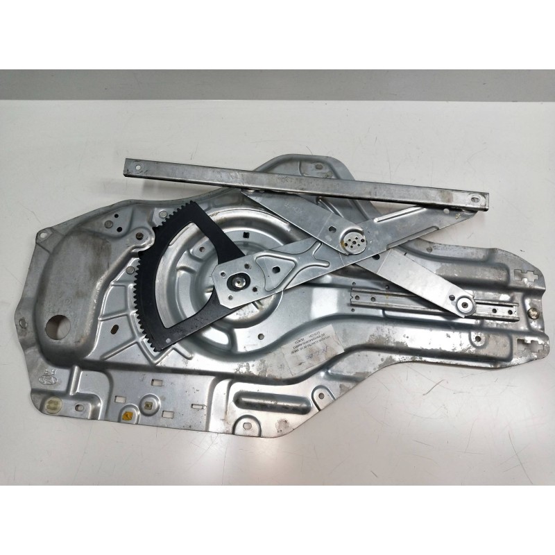 Recambio de elevalunas delantero derecho para hyundai elantra (xd) 1.6 gls (4-ptas.) referencia OEM IAM 824502D000  4P