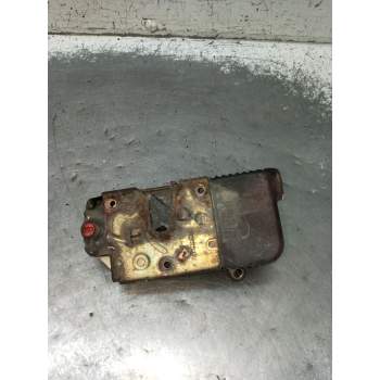 MOTOR CIERRE CENTRALIZADO TRASERO DERECHO 4P 1995