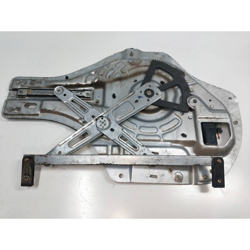 Recambio de elevalunas delantero izquierdo para hyundai tucson (jm) 2.0 crdi cat referencia OEM IAM   5P