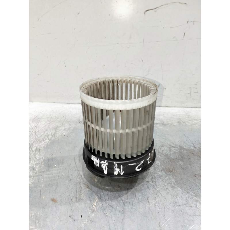Recambio de motor calefaccion para dacia spring referencia OEM IAM 220214A0240  