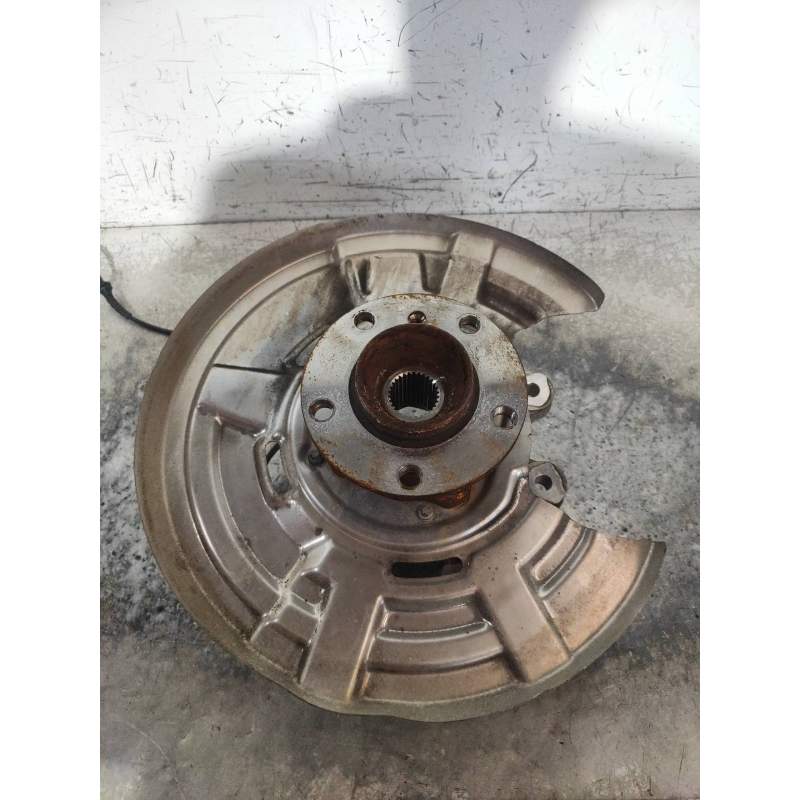 Recambio de mangueta trasera derecha para bmw serie 5 lim. (f10) 520d referencia OEM IAM  520D 2014