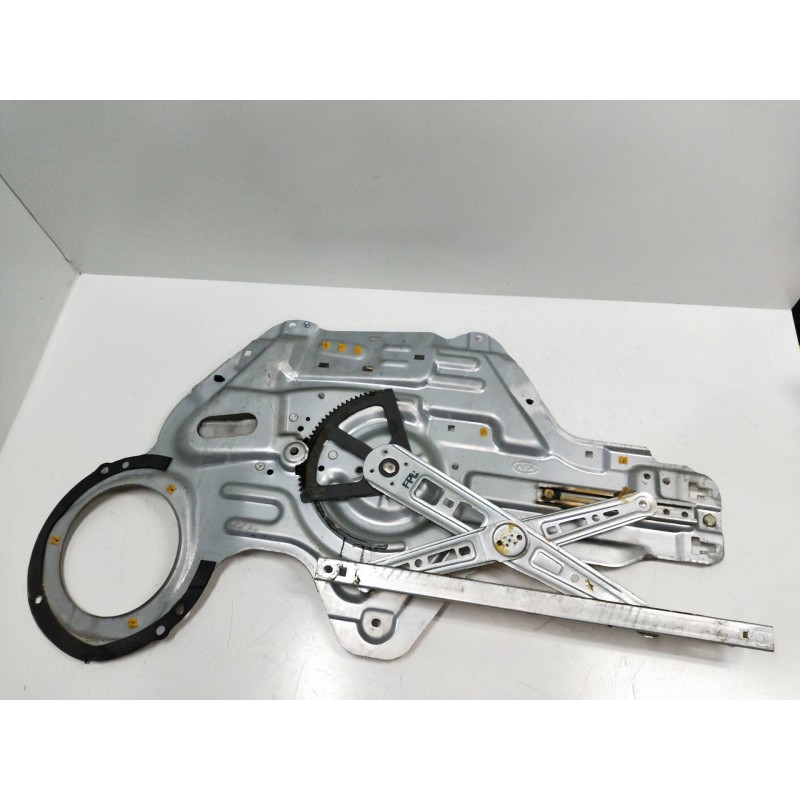 Recambio de elevalunas delantero izquierdo para kia cerato 2.0 turbodiesel cat referencia OEM IAM   5P