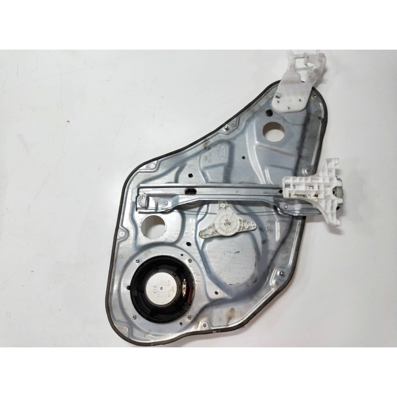 Recambio de elevalunas trasero derecho para kia sorento 2.2 crdi cat referencia OEM IAM 834602P010  5P