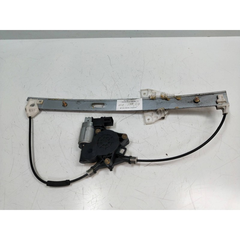 Recambio de elevalunas delantero derecho para mazda 3 berlina (bk) 2.0 16v cat referencia OEM IAM   4P