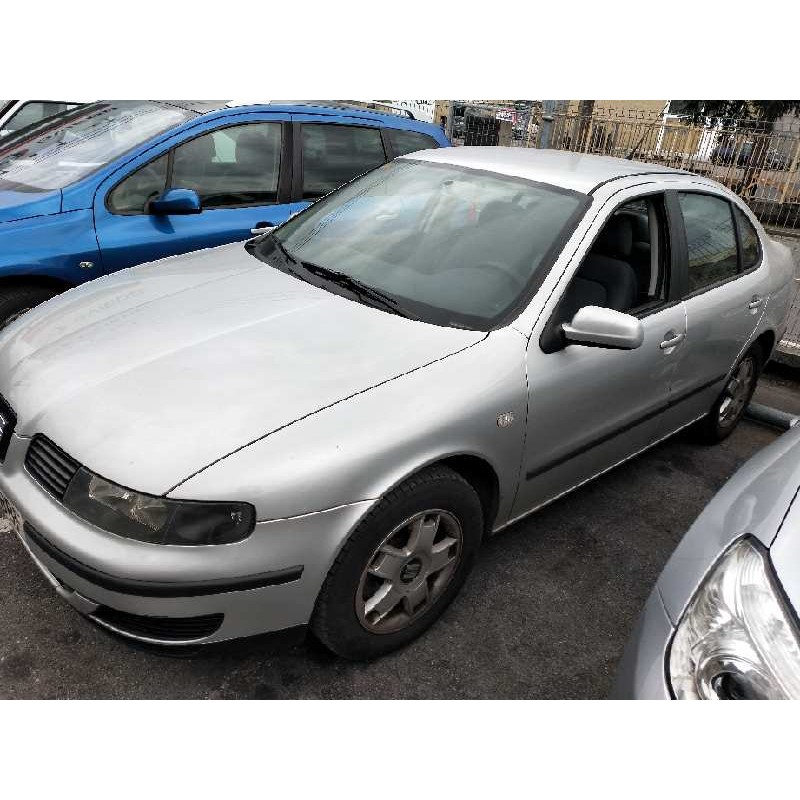 seat toledo (1m2) del año 2000