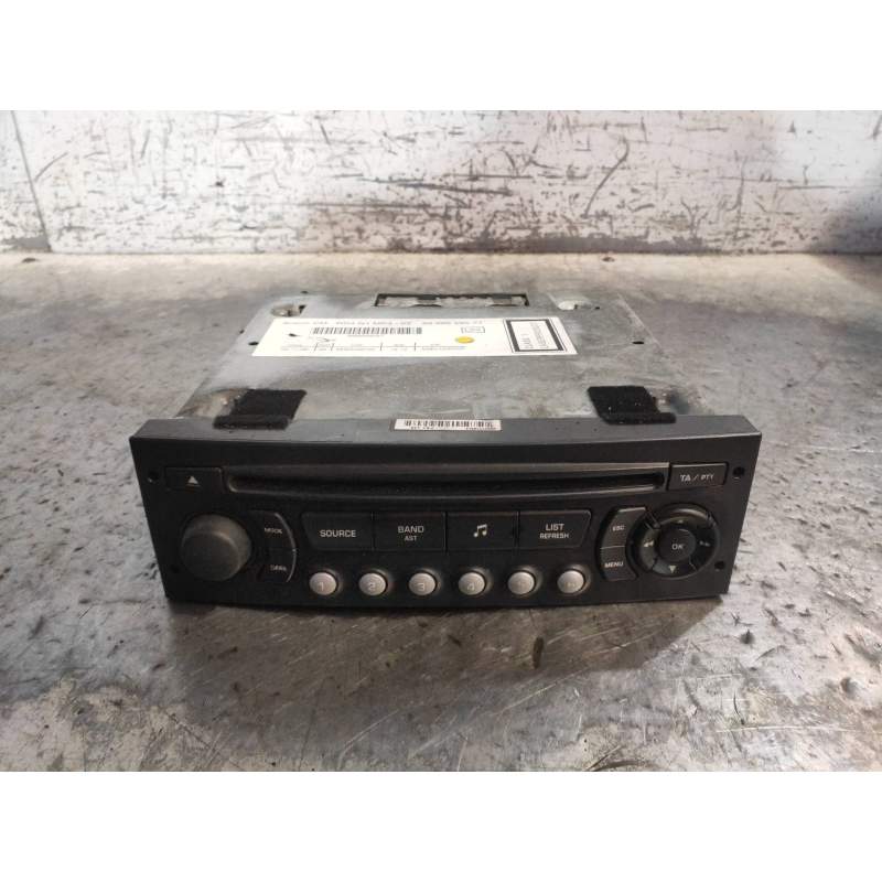 Recambio de sistema audio / radio cd para peugeot 5008 premium referencia OEM IAM 9666959577  