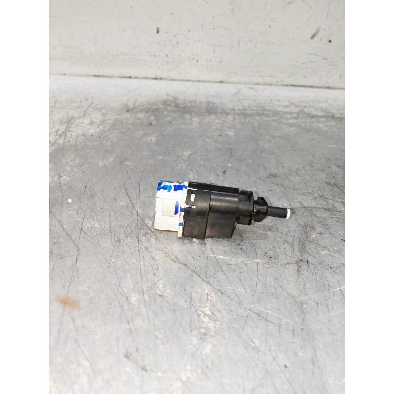Recambio de sensor para dacia spring referencia OEM IAM 253206170R 2022021003933 INTERRUPTOR DE LUZ DE FRENO