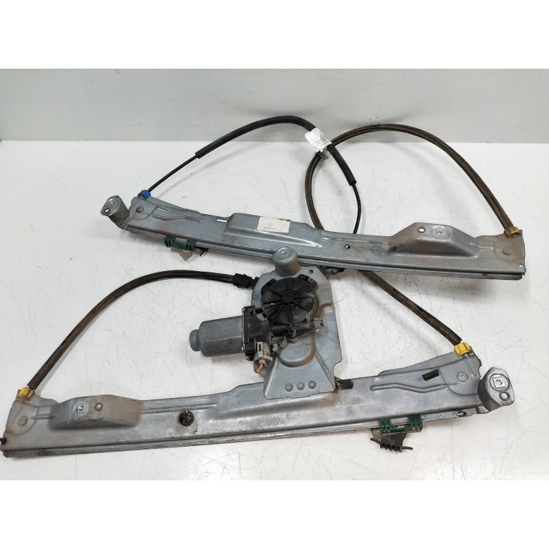 Recambio de elevalunas delantero izquierdo para renault clio iii authentique referencia OEM IAM 400856E  3P