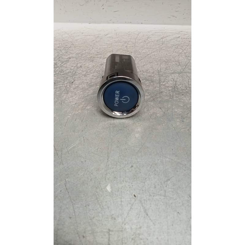 Recambio de mando multifuncion para toyota prius+ advance referencia OEM IAM 20100J2910  2015