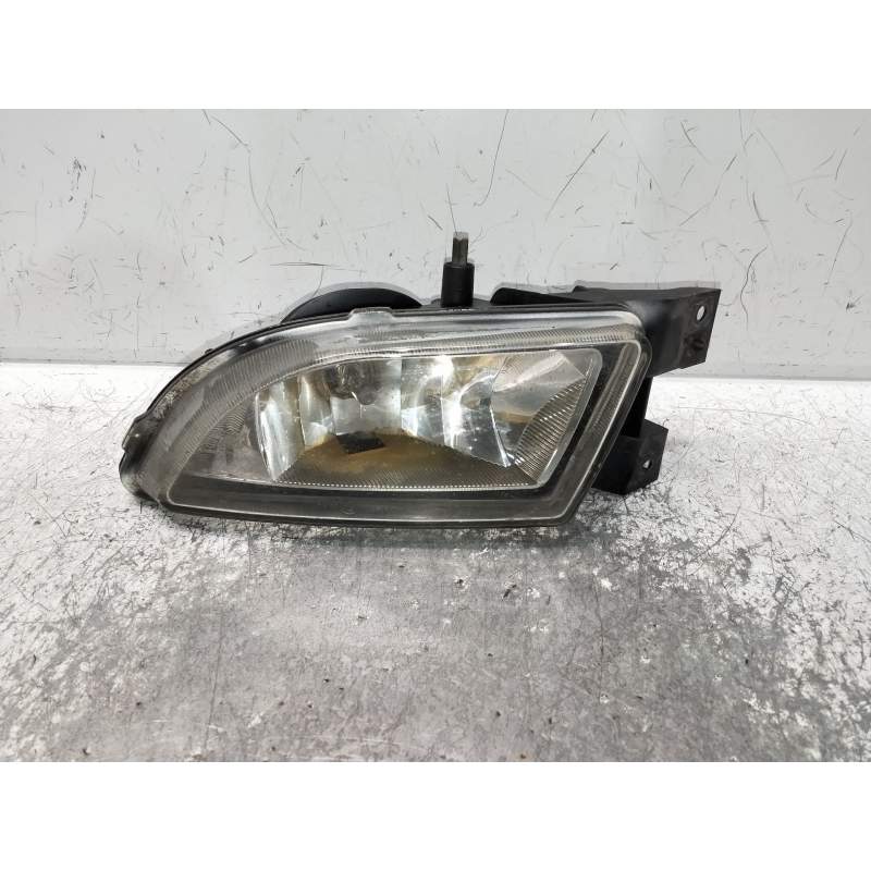 Recambio de faro antiniebla izquierdo para fiat bravo (198) 1.6 16v active multijet (77kw) referencia OEM IAM 00051775550  
