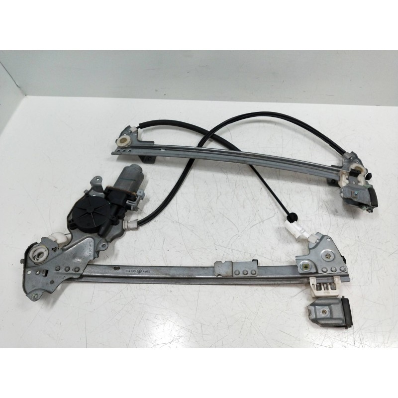 Recambio de elevalunas delantero izquierdo para mg rover serie 75 (j/rj) 2.5 v6 24v cat referencia OEM IAM 400683T4  4P