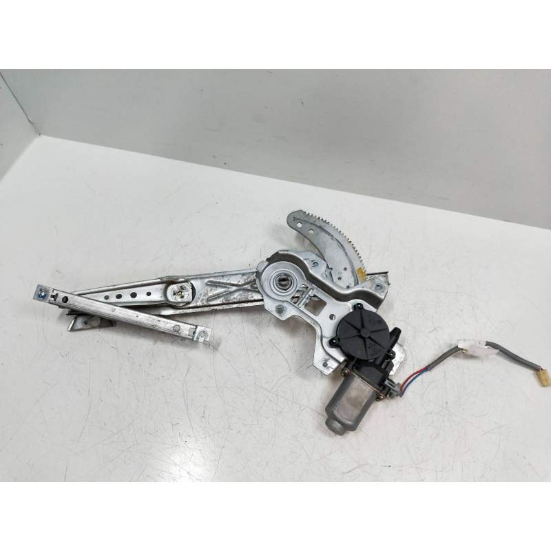 Recambio de elevalunas delantero derecho para mg serie 45 (rt) classic (4-ptas.) referencia OEM IAM 400676T7  4P