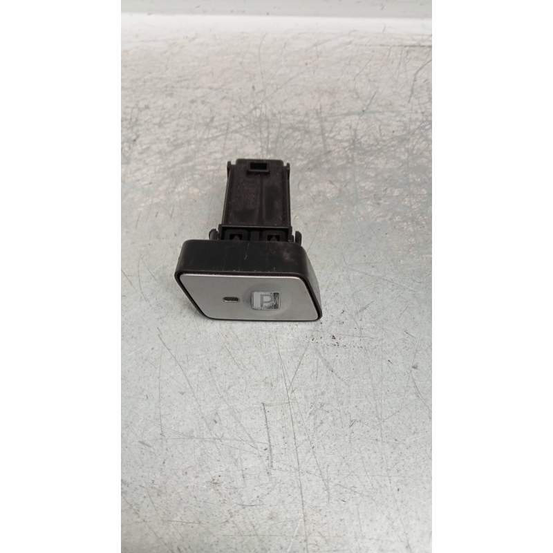 Recambio de mando multifuncion para toyota prius+ advance referencia OEM IAM   2015