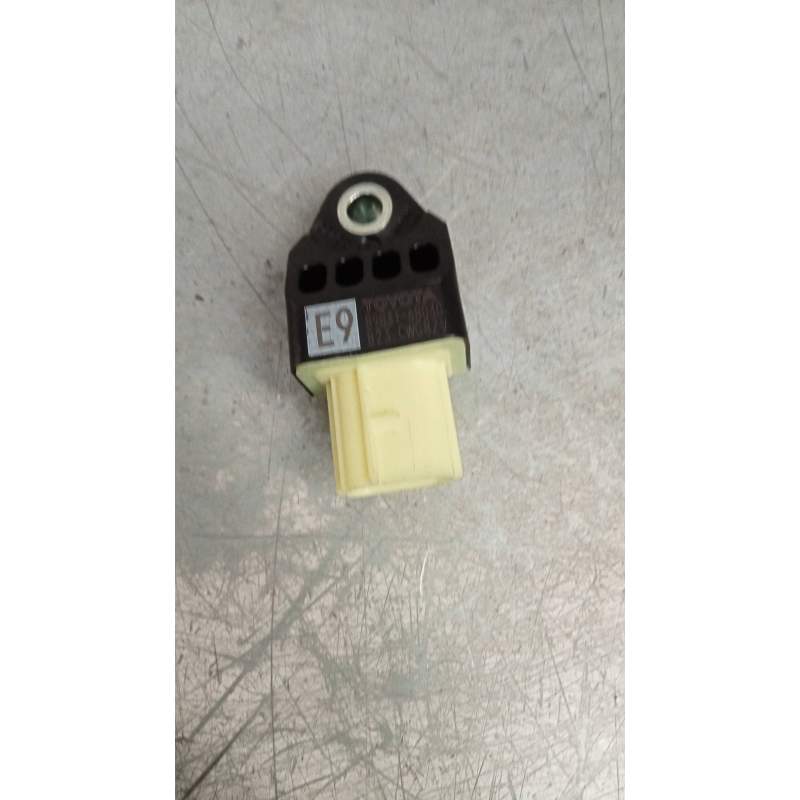 Recambio de sensor para toyota prius+ advance referencia OEM IAM 8983168030  2015
