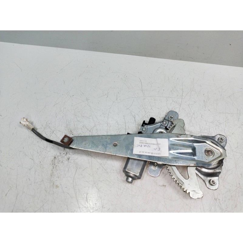 Recambio de elevalunas trasero derecho para lexus is200 (gxe10) 2.0 cat referencia OEM IAM 8571053030 0621009851 5P