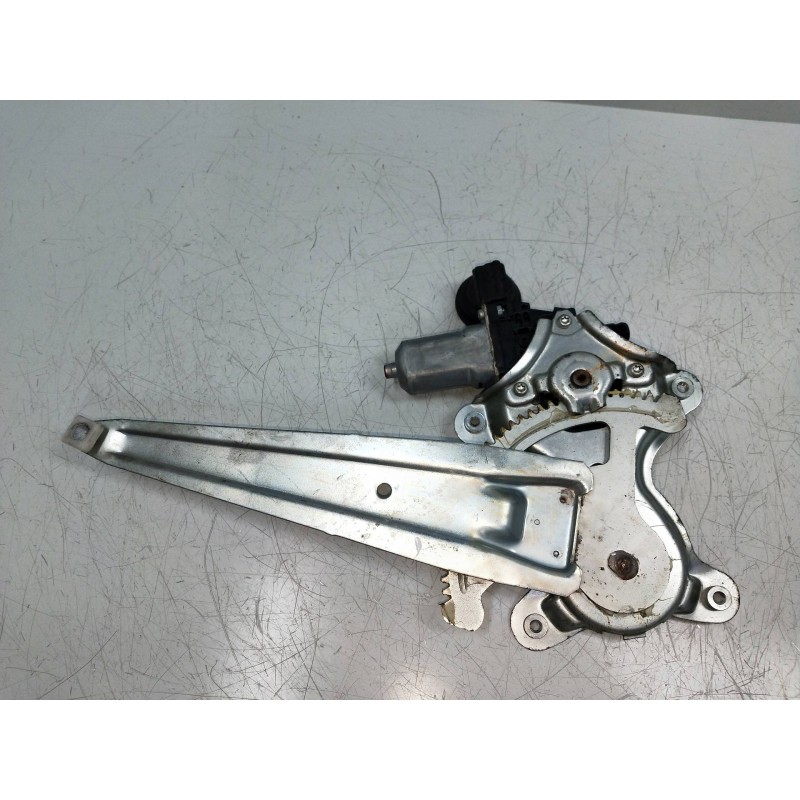 Recambio de elevalunas trasero izquierdo para toyota rav 4 (a3) 2.2 d-cat referencia OEM IAM   5P