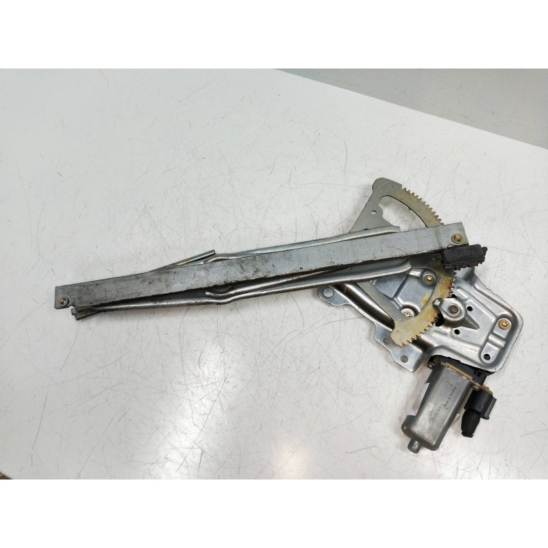 Recambio de elevalunas delantero izquierdo para toyota yaris (ncp1/nlp1/scp1) 1.3 expo referencia OEM IAM   3P