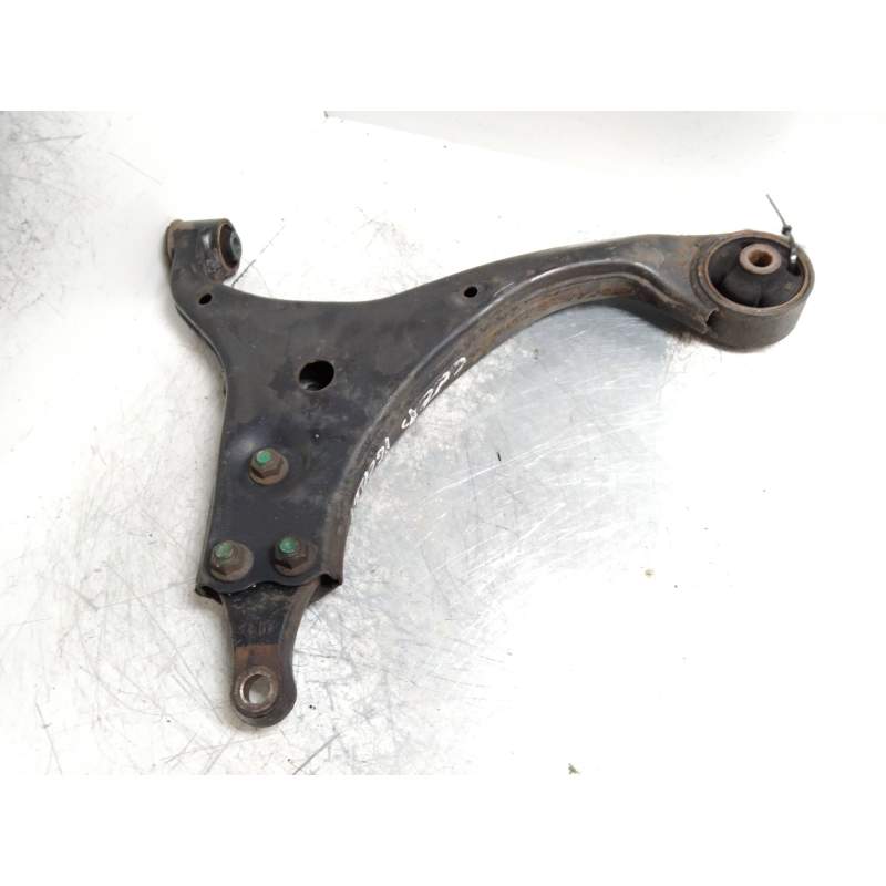 Recambio de brazo suspension inferior delantero izquierdo para kia cee´d sporty wagon ex referencia OEM IAM   
