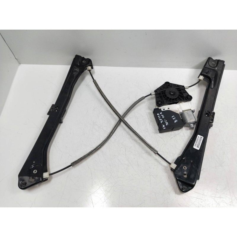 Recambio de elevalunas delantero derecho para volkswagen jetta (162) 2.0 tdi referencia OEM IAM 936783110 561959702A 4P