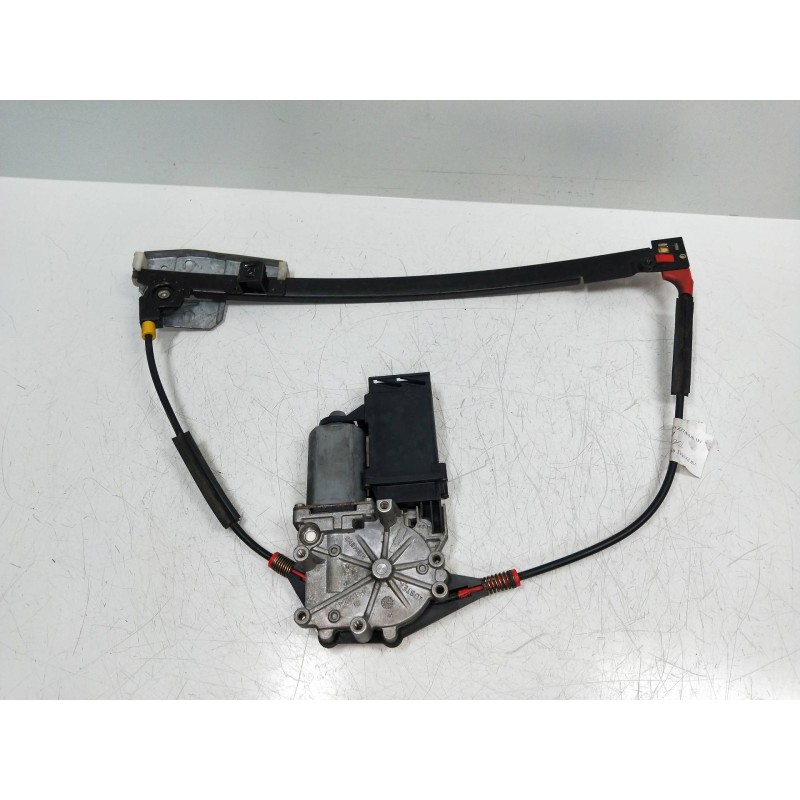 Recambio de elevalunas trasero derecho para volkswagen passat berlina (3a2) 1.9 tdi referencia OEM IAM 3A0959812 3A0959810 4P