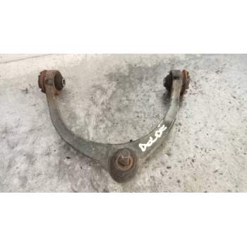 BRAZO SUSPENSION SUPERIOR DELANTERO DERECHO 