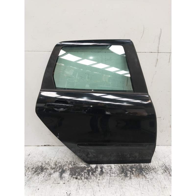 Recambio de puerta trasera derecha para peugeot 308 sw sport referencia OEM IAM  RANCHERA 2007