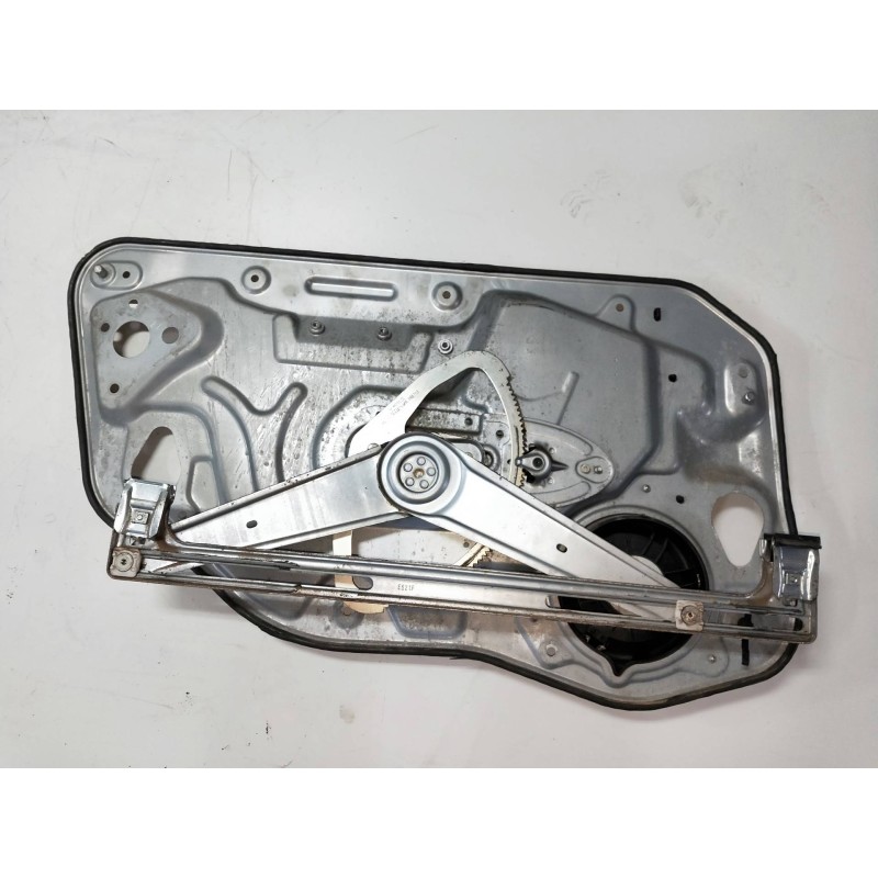 Recambio de elevalunas delantero derecho para volvo s40 berlina referencia OEM IAM 30737681  4P