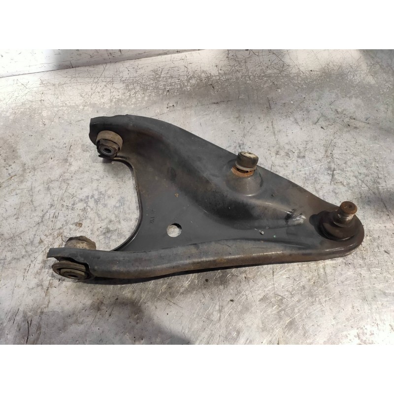 Recambio de brazo suspension inferior delantero izquierdo para dacia logan mcv ambiance referencia OEM IAM   