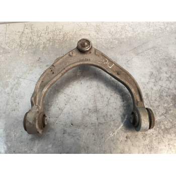 BRAZO SUSPENSION SUPERIOR DELANTERO DERECHO 