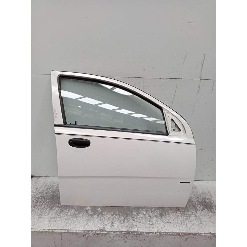 Recambio de puerta delantera derecha para daewoo kalos (klas) 1.4 referencia OEM IAM  4P 