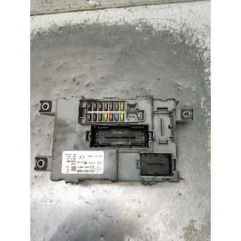 CAJA RELES / FUSIBLES 00519217600 28340960 2010