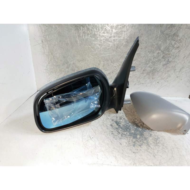 Recambio de retrovisor izquierdo para citroën xsara berlina referencia OEM IAM ELECTRICO 1 ENCHUFE 4 CABLES